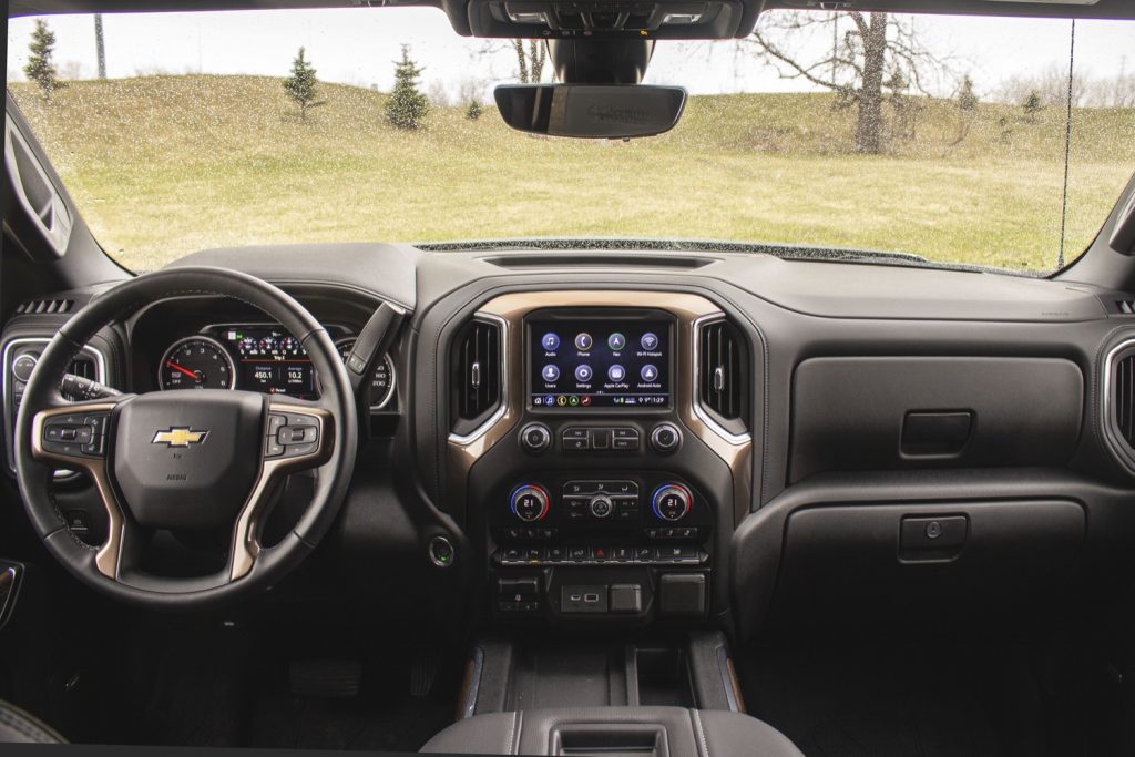 2019-2020 Chevrolet Silverado interior and center console (High Country model pictured)