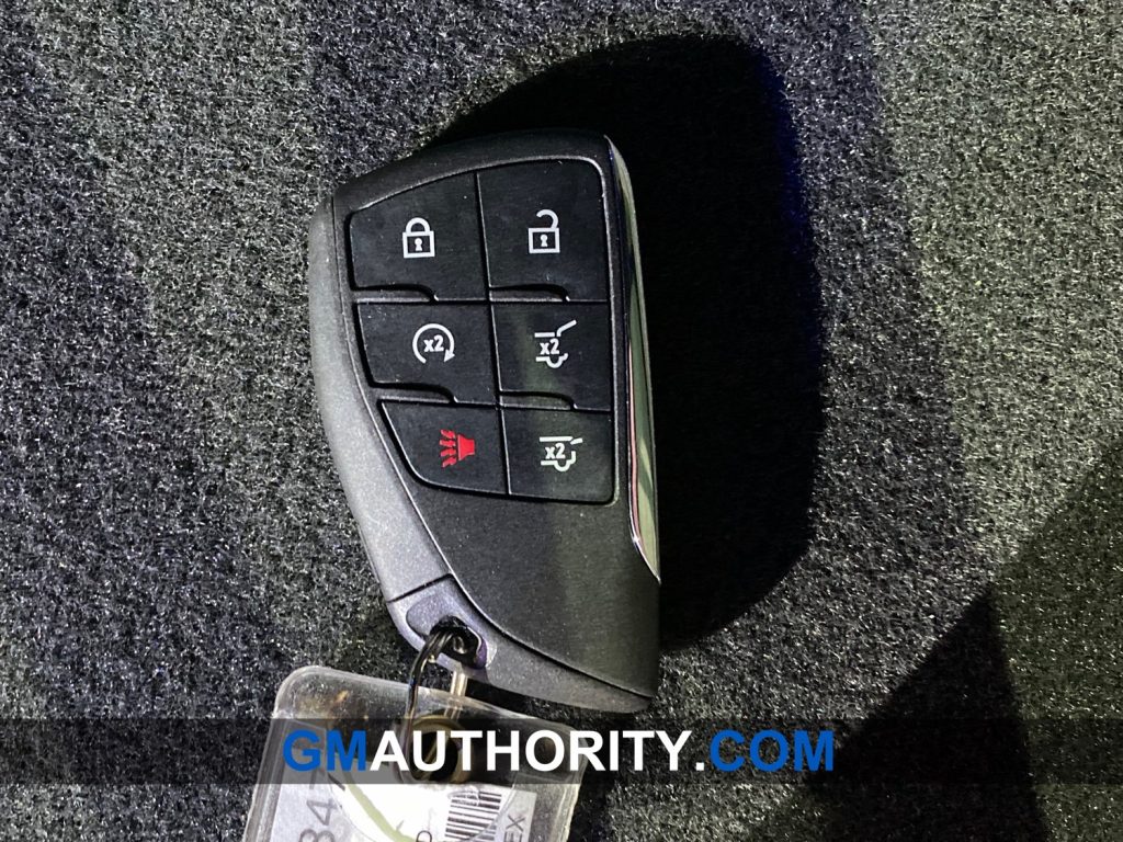 Here’s The 2021 Chevrolet Tahoe And 2021 Suburban Key Fob GM Authority