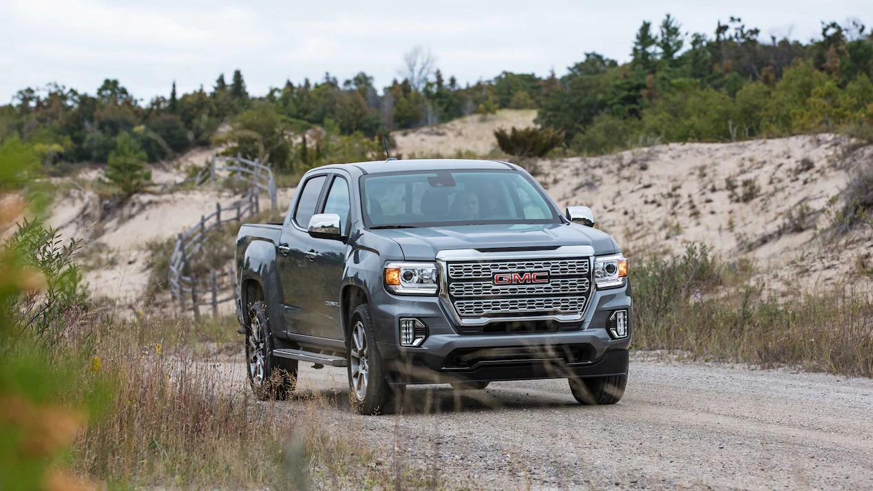 2021 gmc canyon denali photos released gm authority 2021 gmc canyon denali photos released