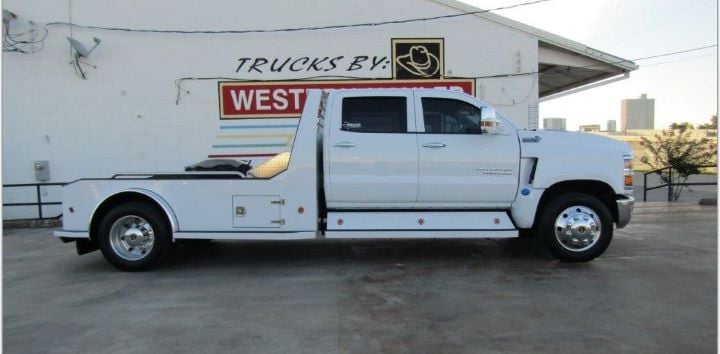 2019 chevy 5500 front mud flaps