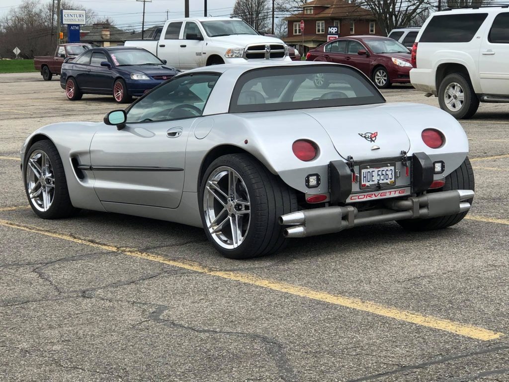 Weird-Custom-C5-Chevrolet-Corvette-Silver-003-1024x768.jpg