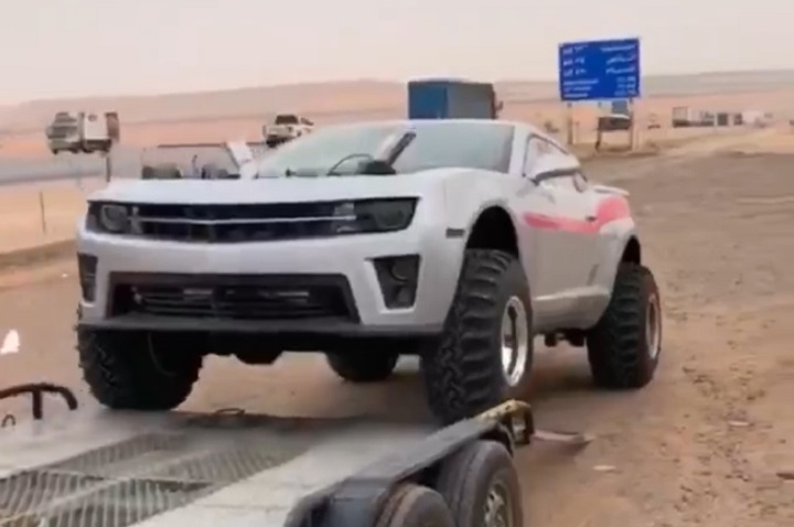 Chevrolet Camaro 4x4 Rips Through The Desert: Video | GM Authority