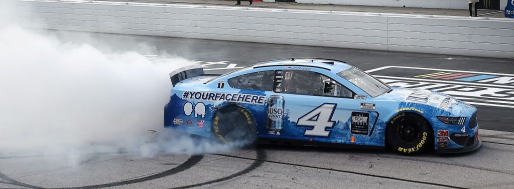 Harvick Wins In NASCAR Return: Video | GM Authority