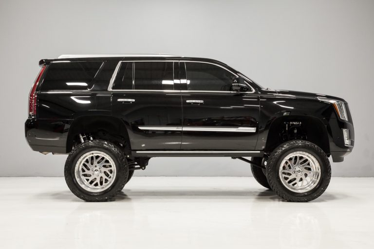 Lifted Cadillac Escalade Makes 750 Supercharged HP | GM Authority