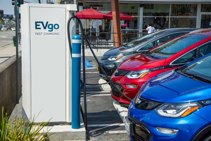Chevy Bolt EV vehicles with zero tailpipe emissions charge at EVgo station