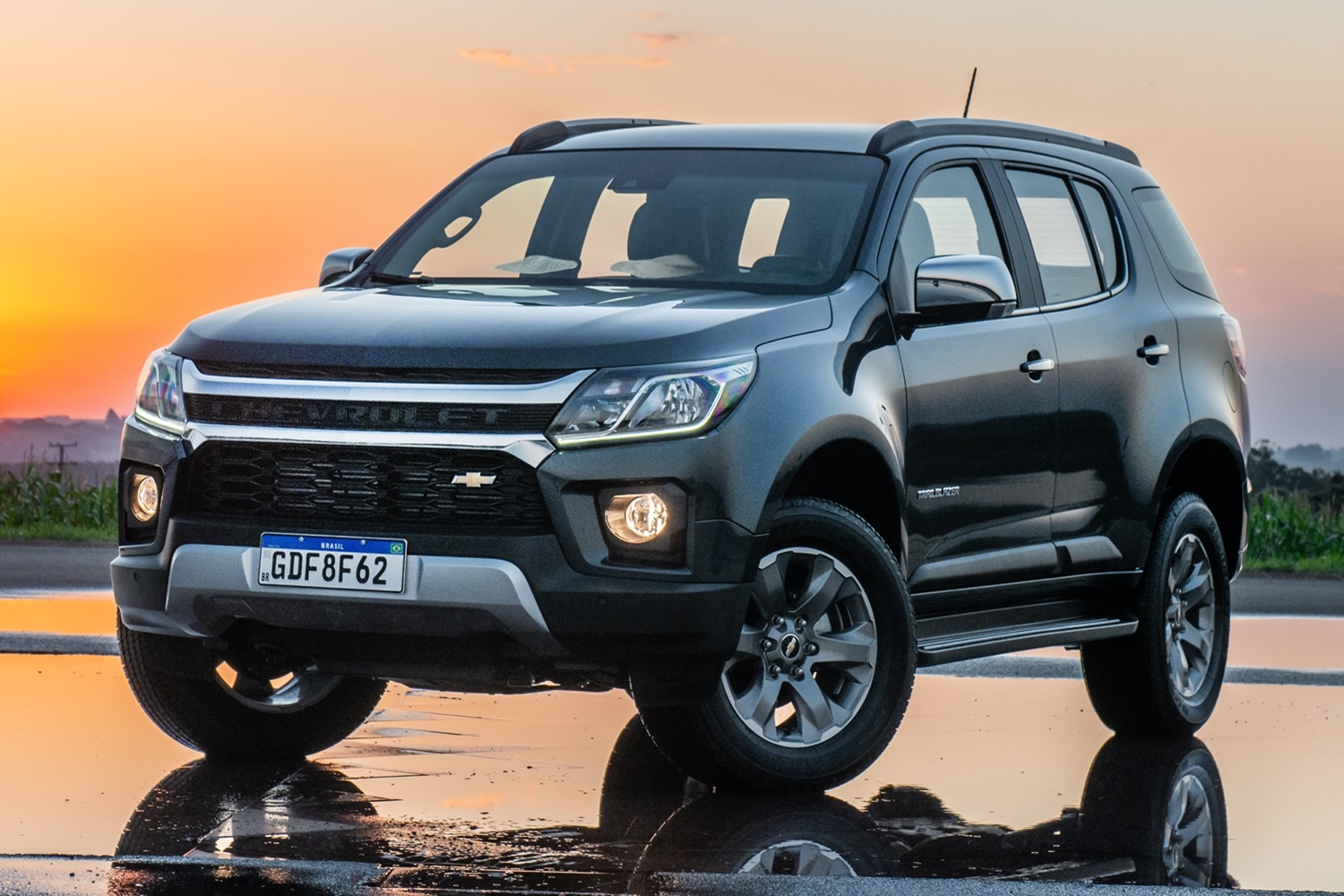 2021 chevrolet trailblazer suv launches in brazil  gm