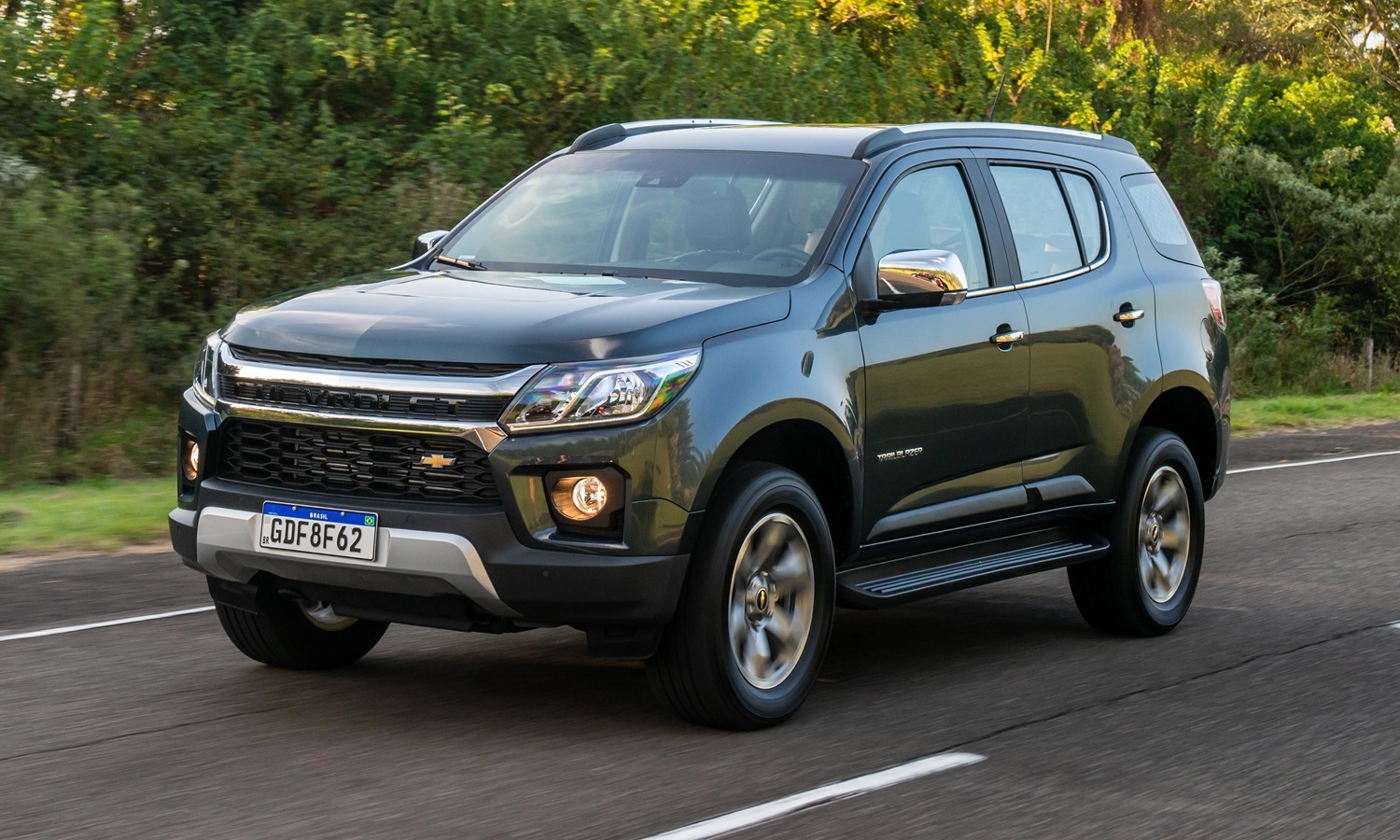 2021 chevrolet trailblazer suv launches in brazil  gm