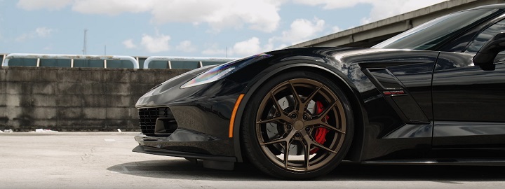 GM C7 Grand Sport Gloss Black Corvette Wheel & Michelin Tire Package