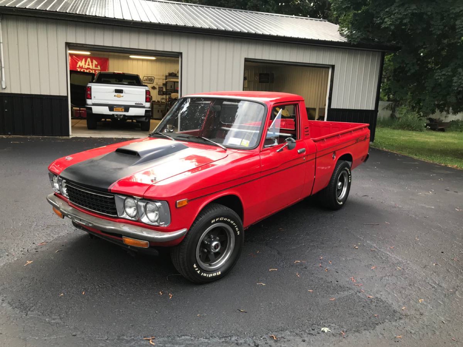 V8 Powered 1975 Chevy Luv Pickup For Sale Gm Authority