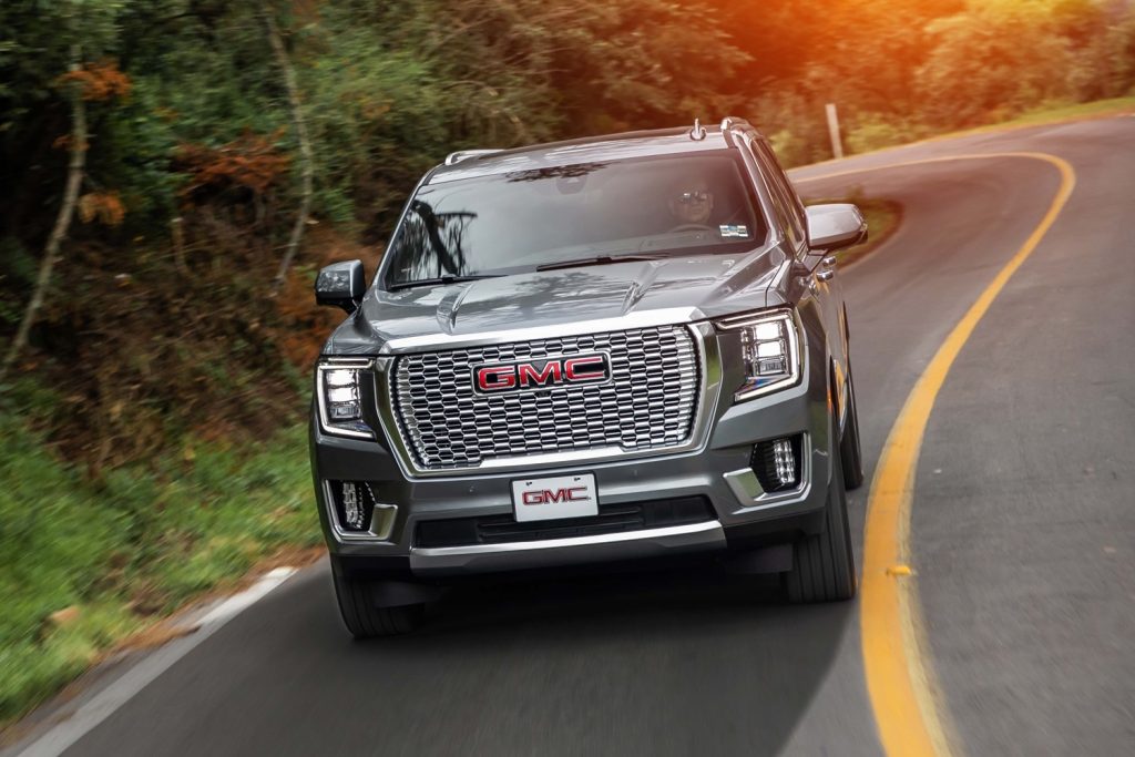 The front end of the fifth-generation GMC Yukon.