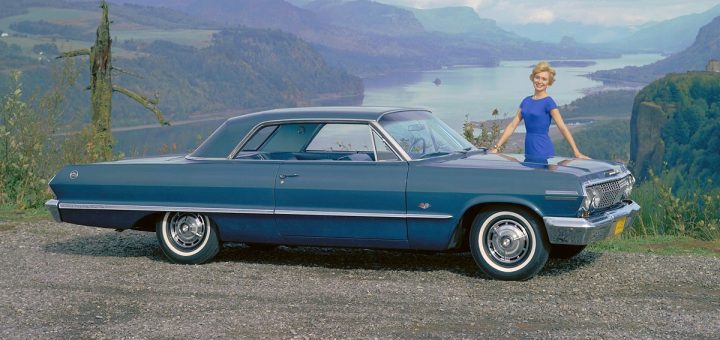 1963 Chevrolet Impala SS Blue 001 Front Three Quarter