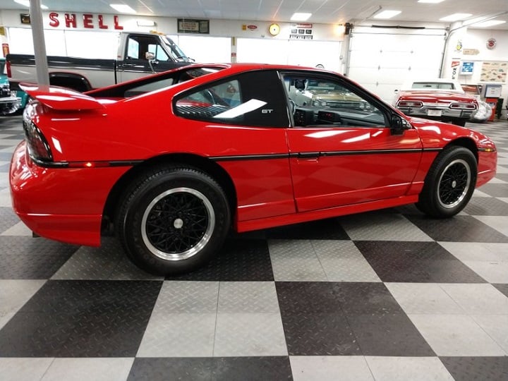 Last Pontiac Fiero ever built, a 1988 GT model, sells for $90,000 - Autoblog