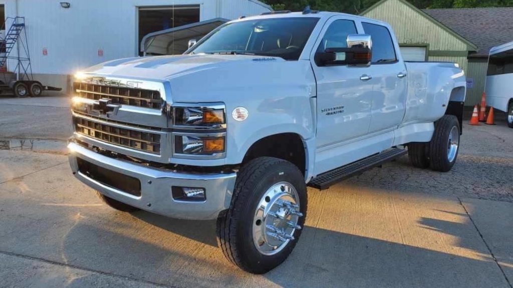 2020 Chevy Silverado Medium Duty Pickup Heads To Auction