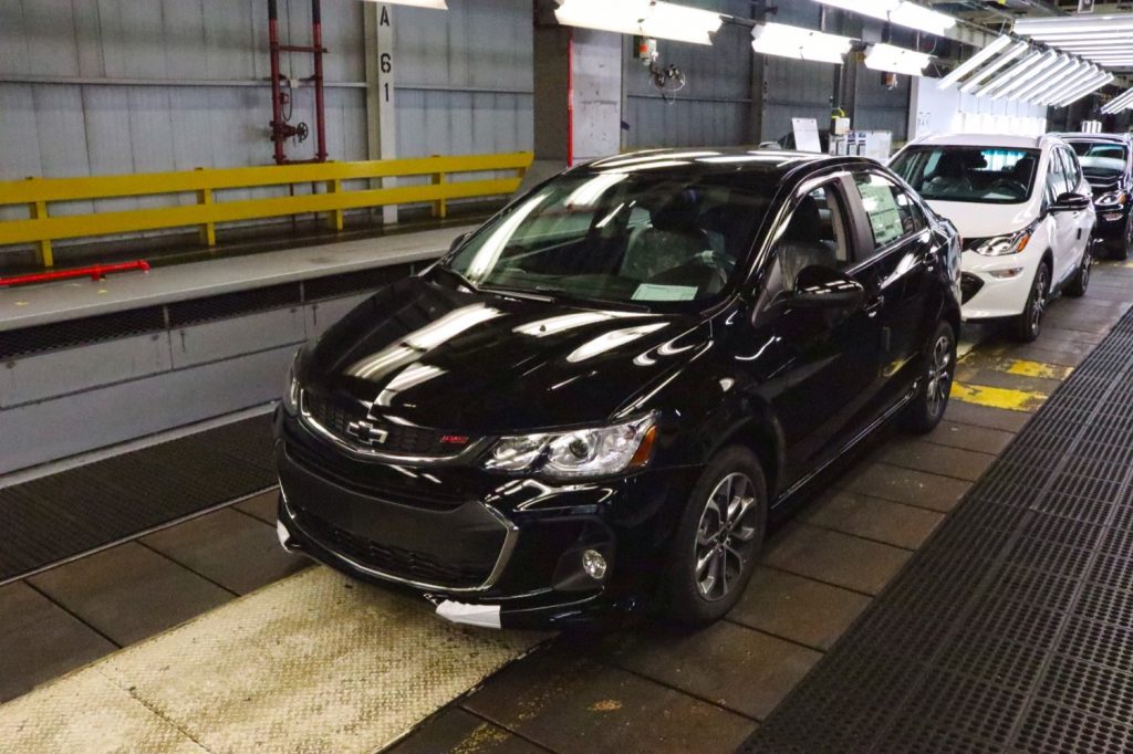 Subcompact Performer: 2014 Chevrolet Sonic Turbo sedan