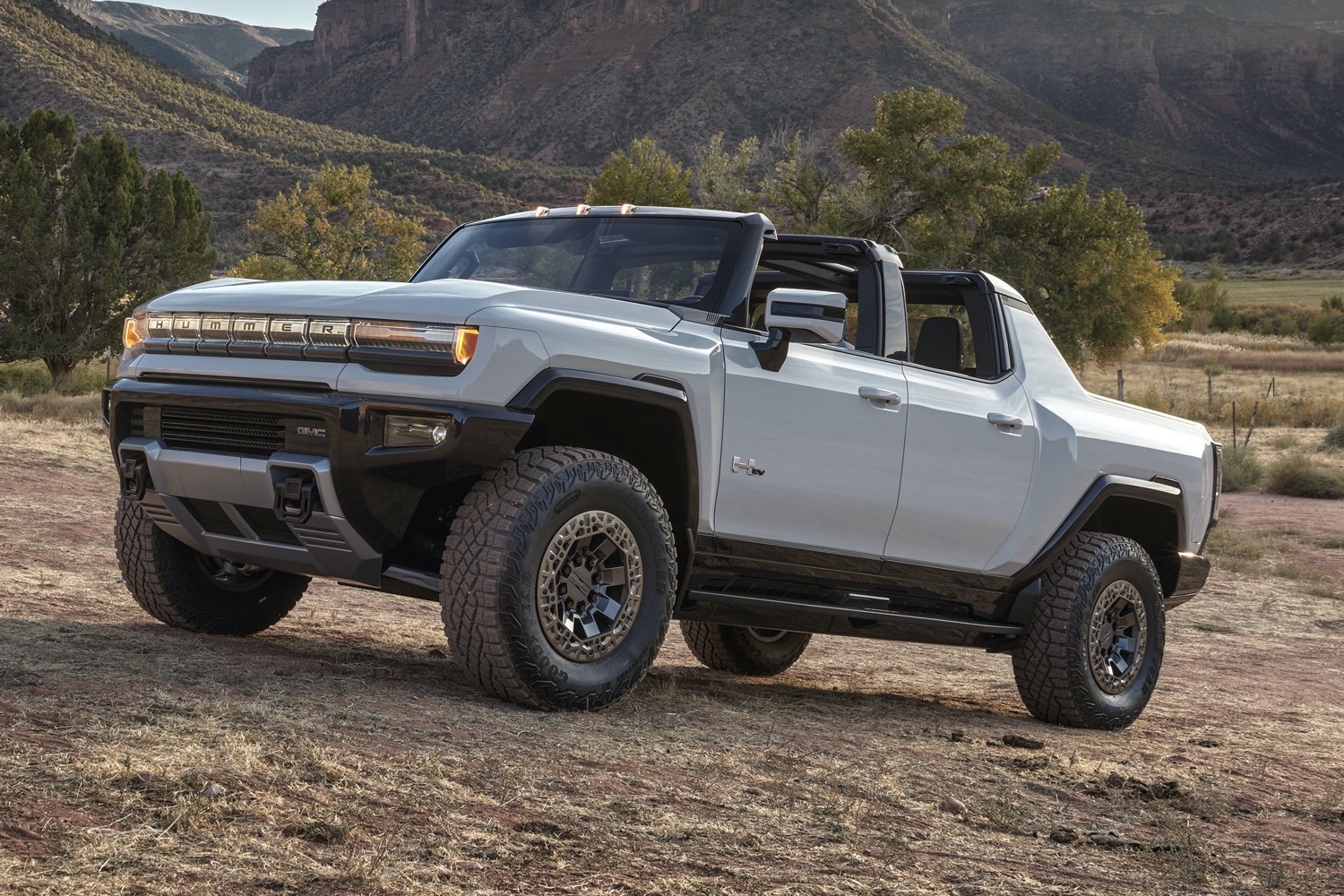 gmc hummer ev edition 1 pickup range confirmed by gm