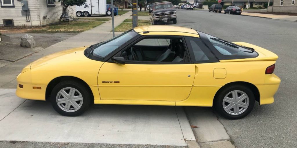 Surprisingly Clean 1991 Geo Storm GSi Up For Sale | GM Authority