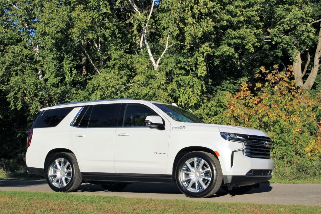 Side view of the 2021 Chevy Tahoe, representative of fifth-gen Tahoe design.
