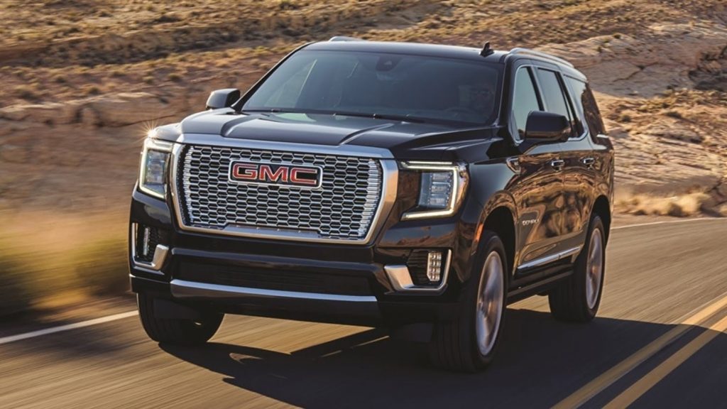 Front view of the 2021 GMC Yukon, another affected GM model.