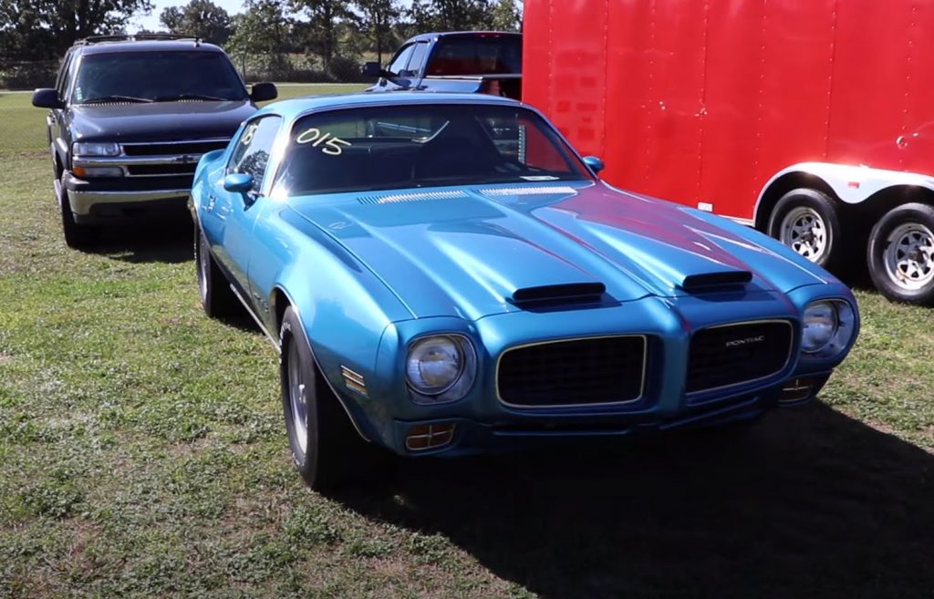 Corvette 427 Drag Races A Pontiac Firebird Formula: Video | GM Authority