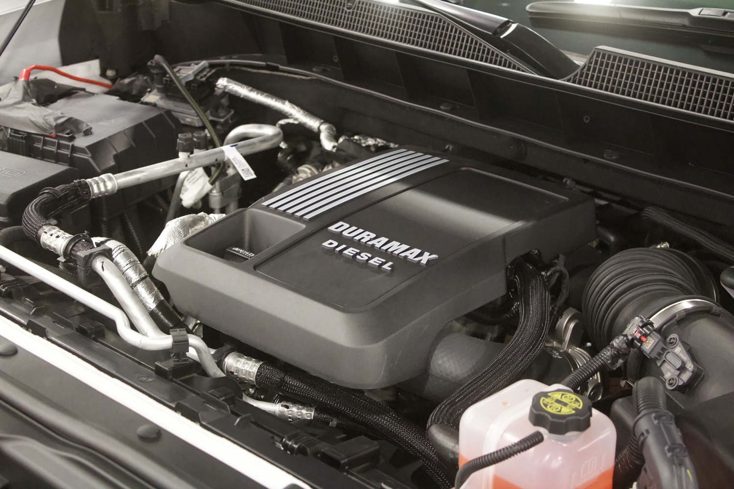 Nouveau moteur Duramax turbo diesel de 3,0 L de pointe du Chevrolet  Silverado 2020 Le turbo diesel redéfinit les attentes