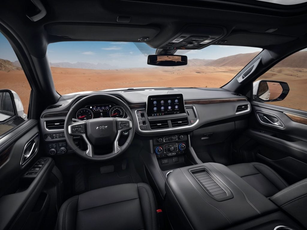 GM Changes Chime In Its Newest Vehicles Video   2021 Chevrolet Tahoe Z71 Middle East Interior 001 Cockpit 1024x768 