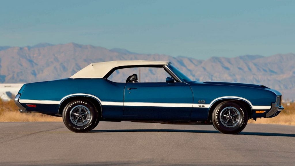 Super Rare 1970 Oldsmobile 442 W 30 Heads To Auction