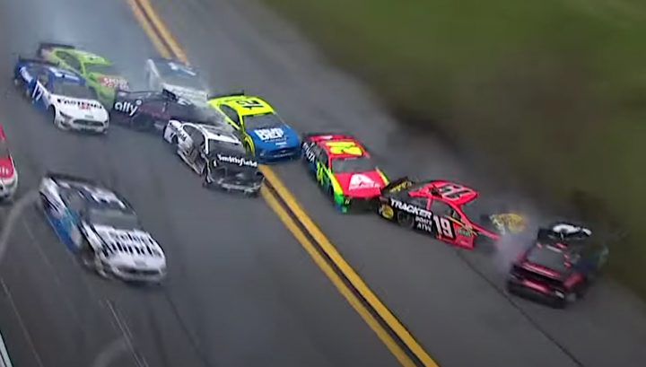 Chevy Misses Out On Daytona 500 Win: Video