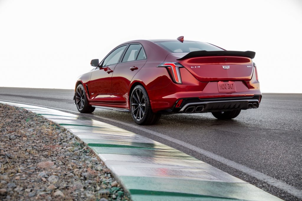 Cadillac CT4-V Blackwing and CT5-V Blackwing Sedans Debut in 'Forza Horizon  5