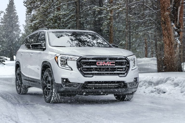 GMC Terrain Sales Fall To Bottom Half Of Segment In Q1 2021