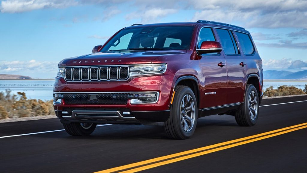 2021 Chevy Tahoe, Suburban vs. 2022 Jeep Wagoneer Dimensional Comparison