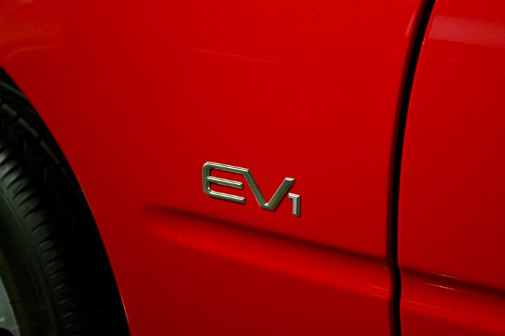 Badging on the GM EV1.