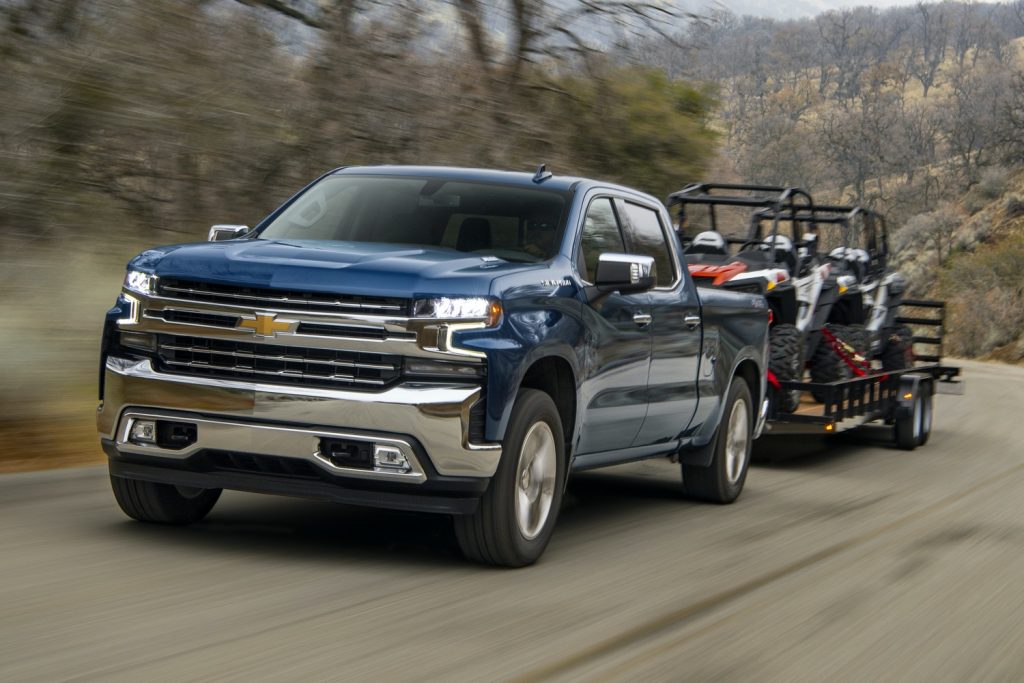 chevy trucks 2022 diesel