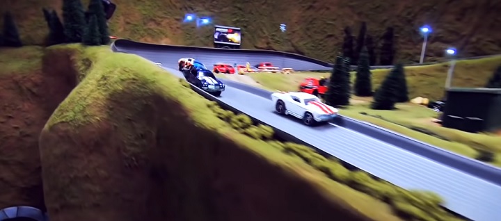 diecast car racing