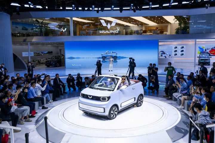 Wuling hongguang store mini ev cabrio