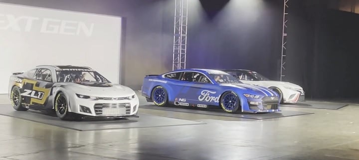 NASCAR Next Gen Chevy Camaro Revs Engine Alongside Rivals: Video