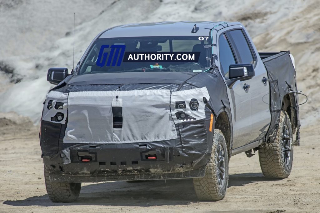 2022 Chevy Silverado 1500 Trail Boss Caught Off-road Testing