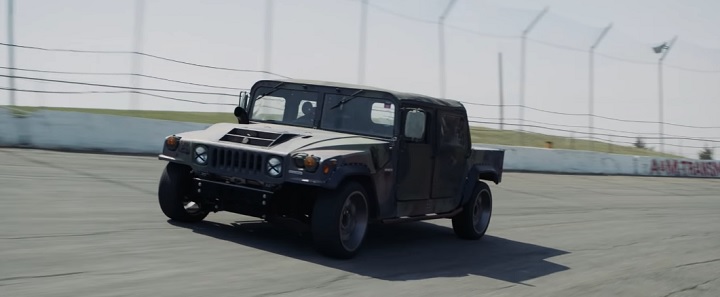 12 Cool Things About the Mil-Spec Hummer H1