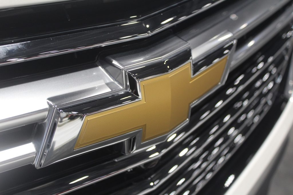The Chevy bow tie badge on the Chevy Traverse grille. 