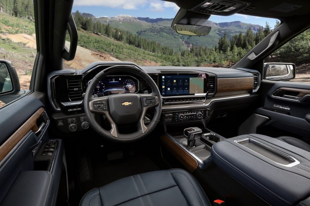 2022 Chevrolet Silverado 1500 Refresh High Country Interior 001 Cockpit 1024x683 