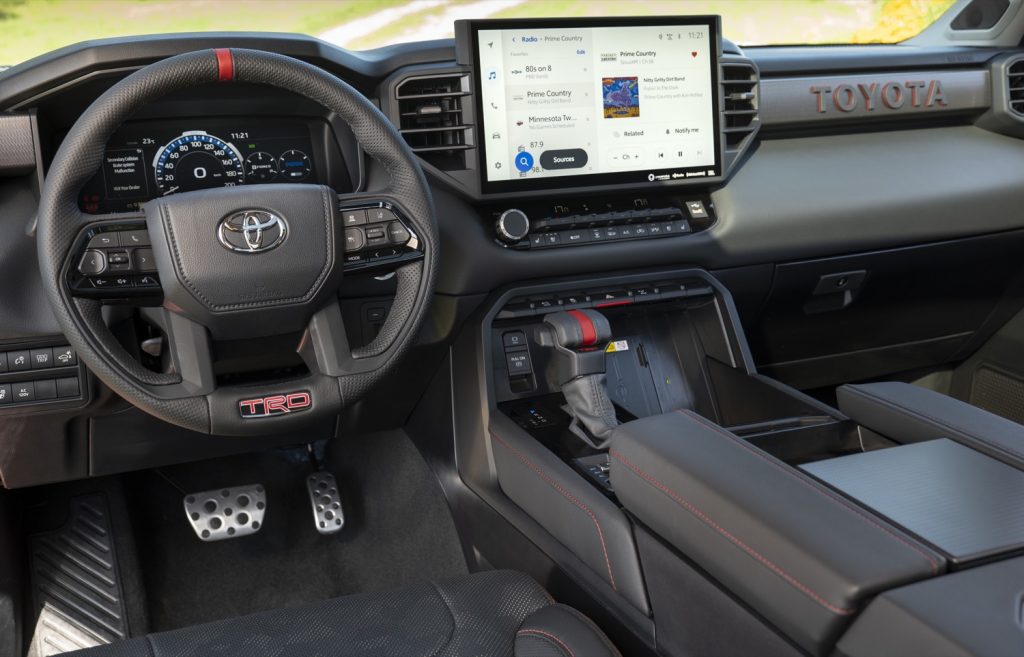 2022 toyota tundra interior