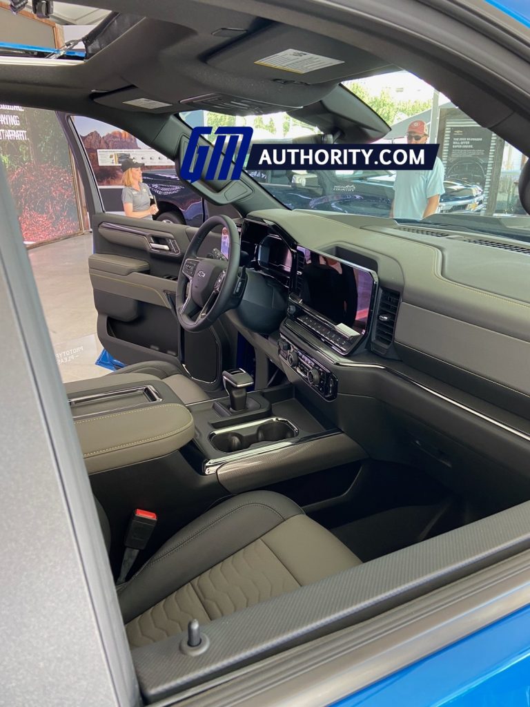 Chevy Silverado 2022 Interior   2022 Chevrolet Silverado 1500 High Country Interior 002 Cockpit From Passenger Side 768x1024 