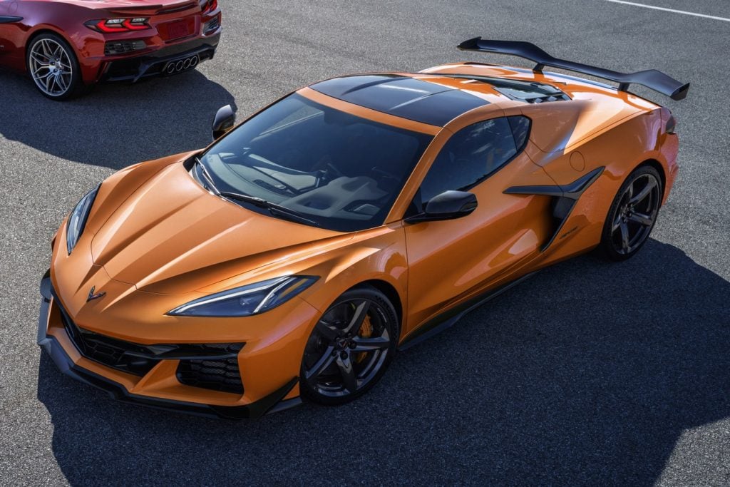 2023 Chevrolet Corvette Z06 Amplify Orange Tintcoat Coupe With Z07 Package Exterior Carbon Fiber Wheel 1024x683 