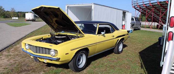 1969 Yenko Camaro Races A Ford Torino Super Cobra Jet: Video