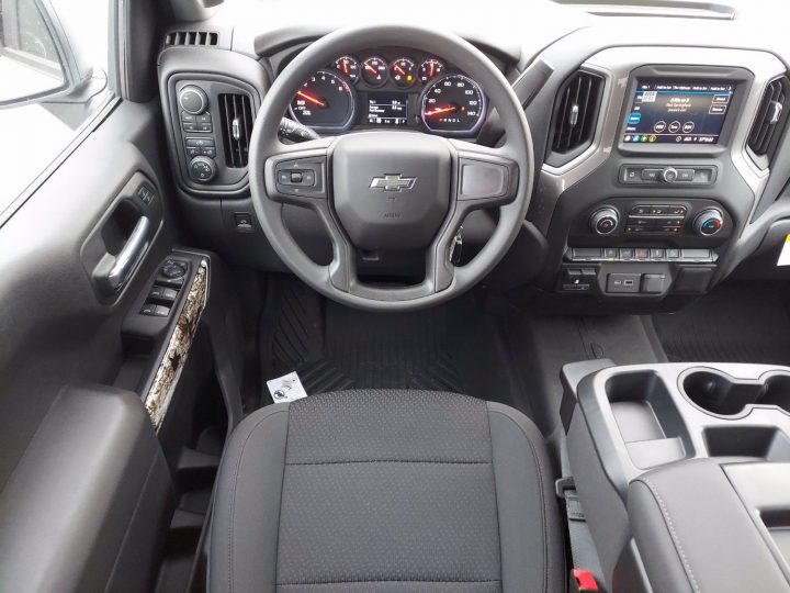 2022 Chevy Silverado Realtree Special Edition interior.