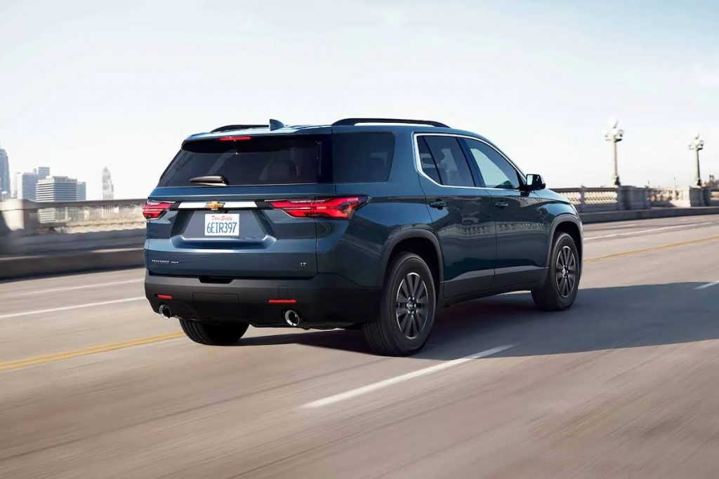 This is the 2022 Chevy Traverse in the LT trim. The next generation of the three-row full-size crossover arrives for the 2024 model year.