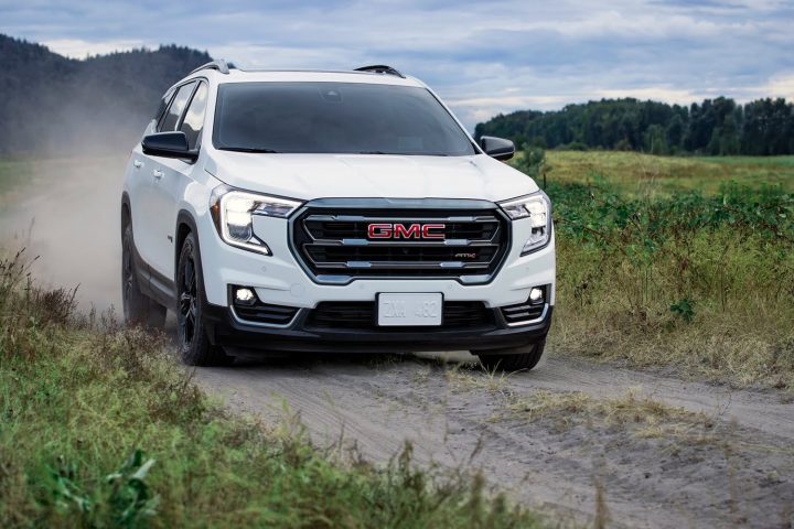 Front-three-quarter view of GMC Terrain.