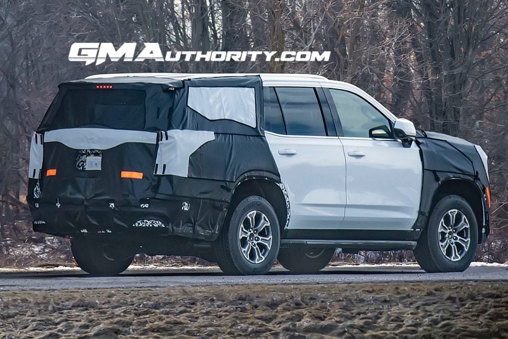 GM Authority on X: 2024 GMC Yukon Refresh Spied For The Very First Time / X