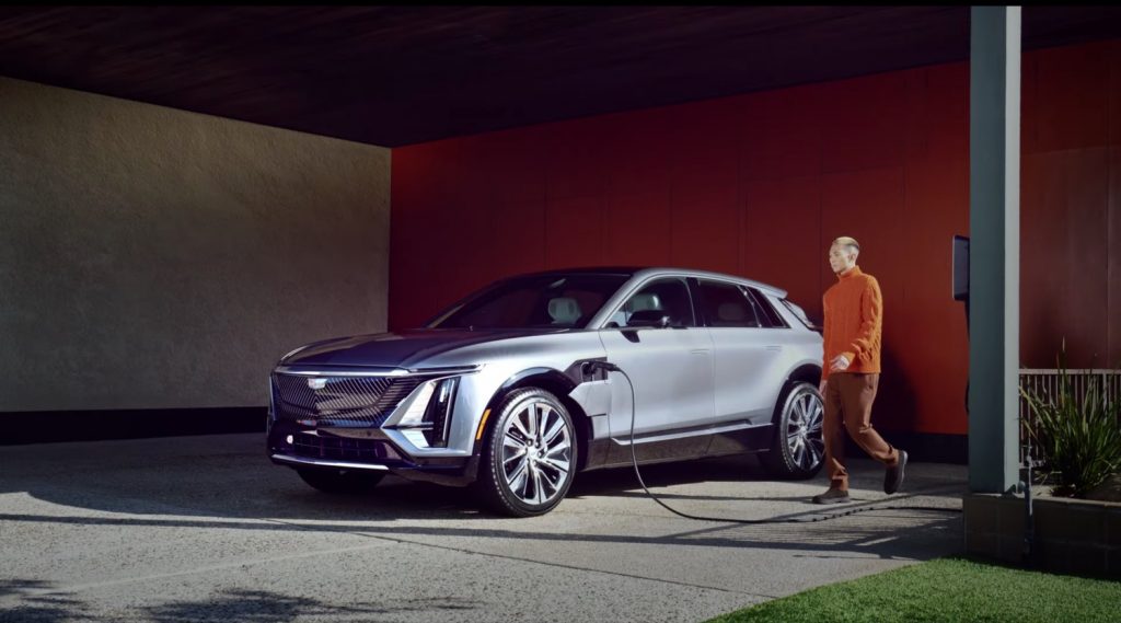 Anyone catch the Cadillac Lyriq commercial with the Tele?