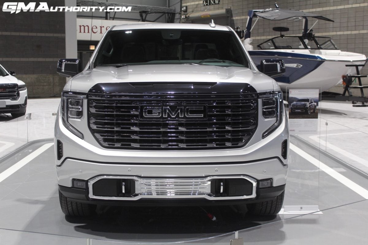 2022 GMC Sierra Denali Ultimate In Quicksilver Metallic