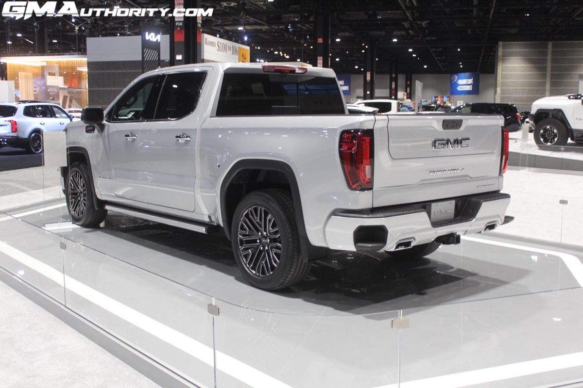 2022 GMC Sierra Denali Ultimate In Quicksilver Metallic